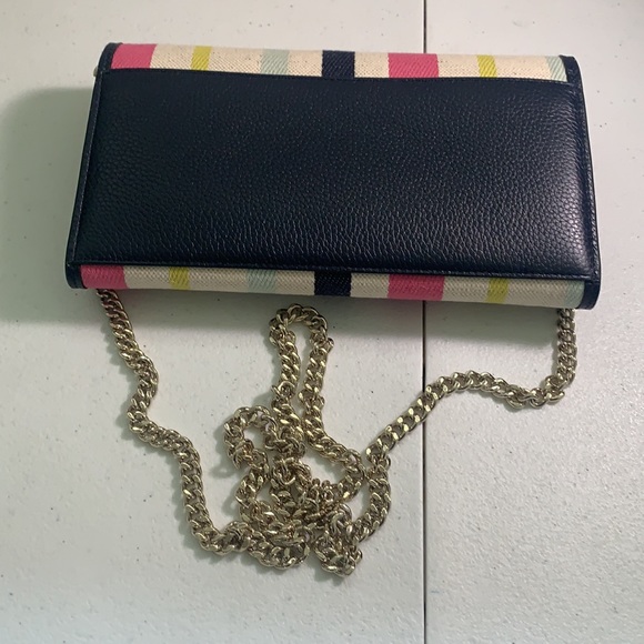 KATE SPADE  ROULETTE BREEZY STRAP CHAIN CLUTCH - Picture 4 of 12